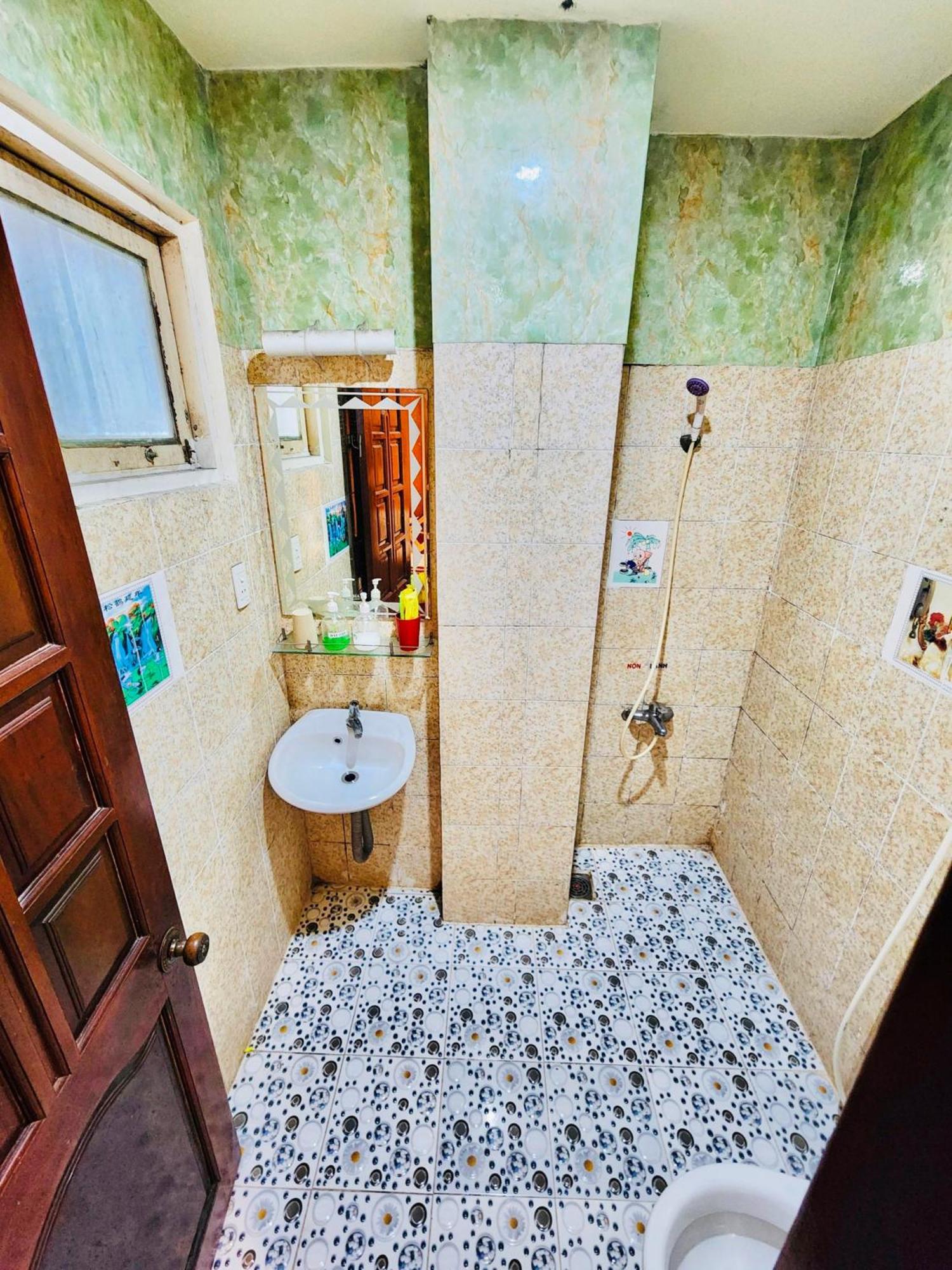 Tuan Hung Hotel Hcm Хошимин Экстерьер фото