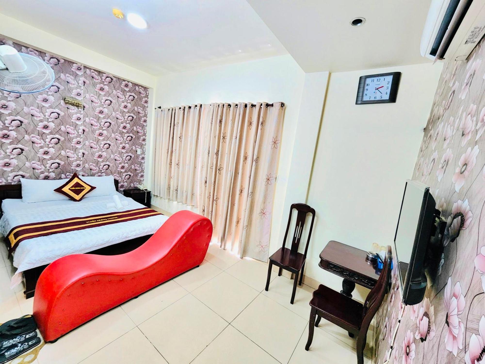 Tuan Hung Hotel Hcm Хошимин Экстерьер фото